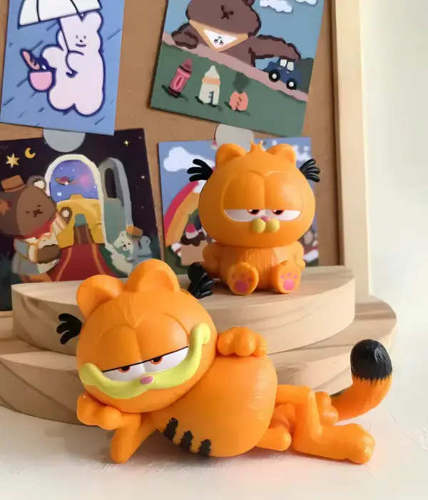 Little Garfield Action Figure Set Of 2